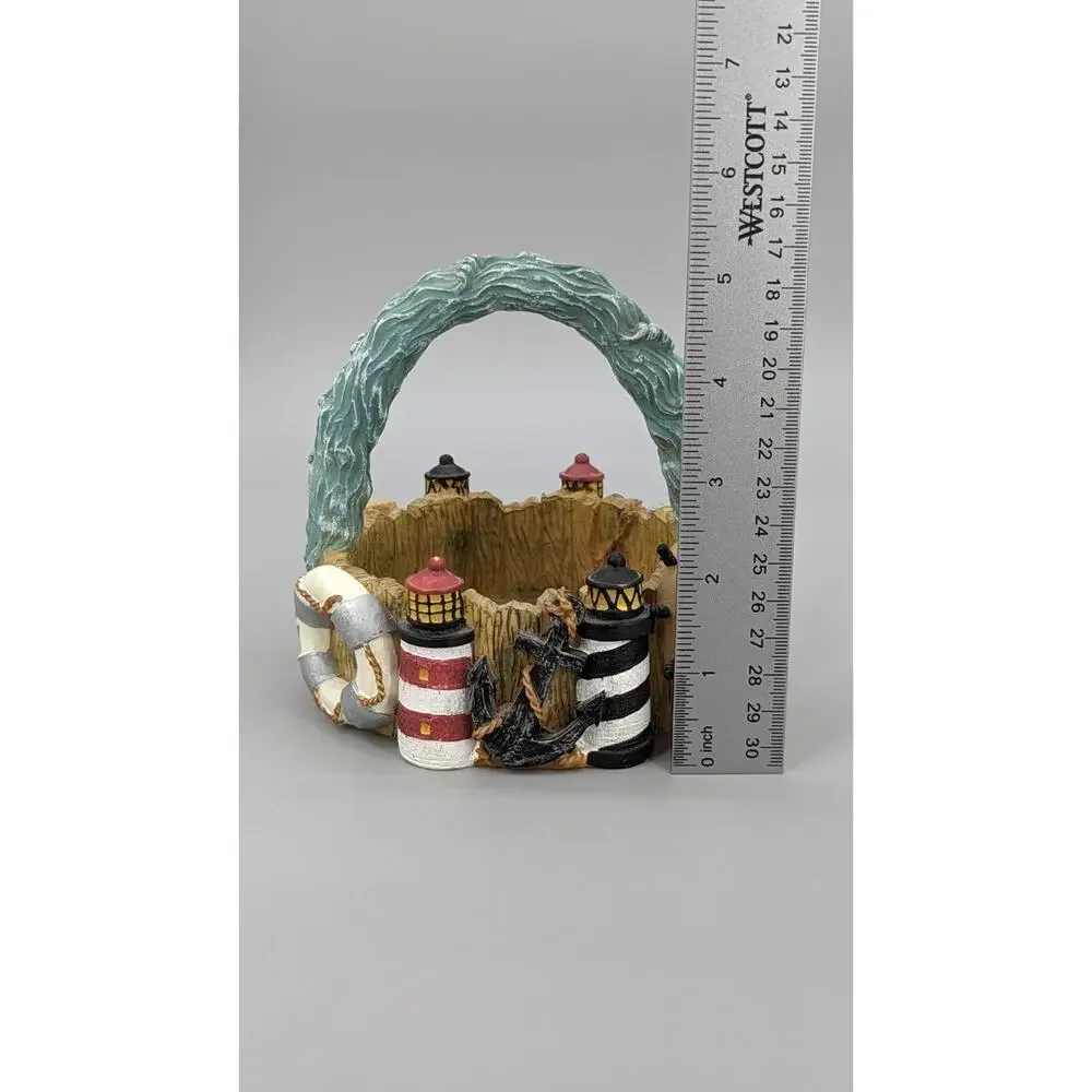 Unbranded resin decorative